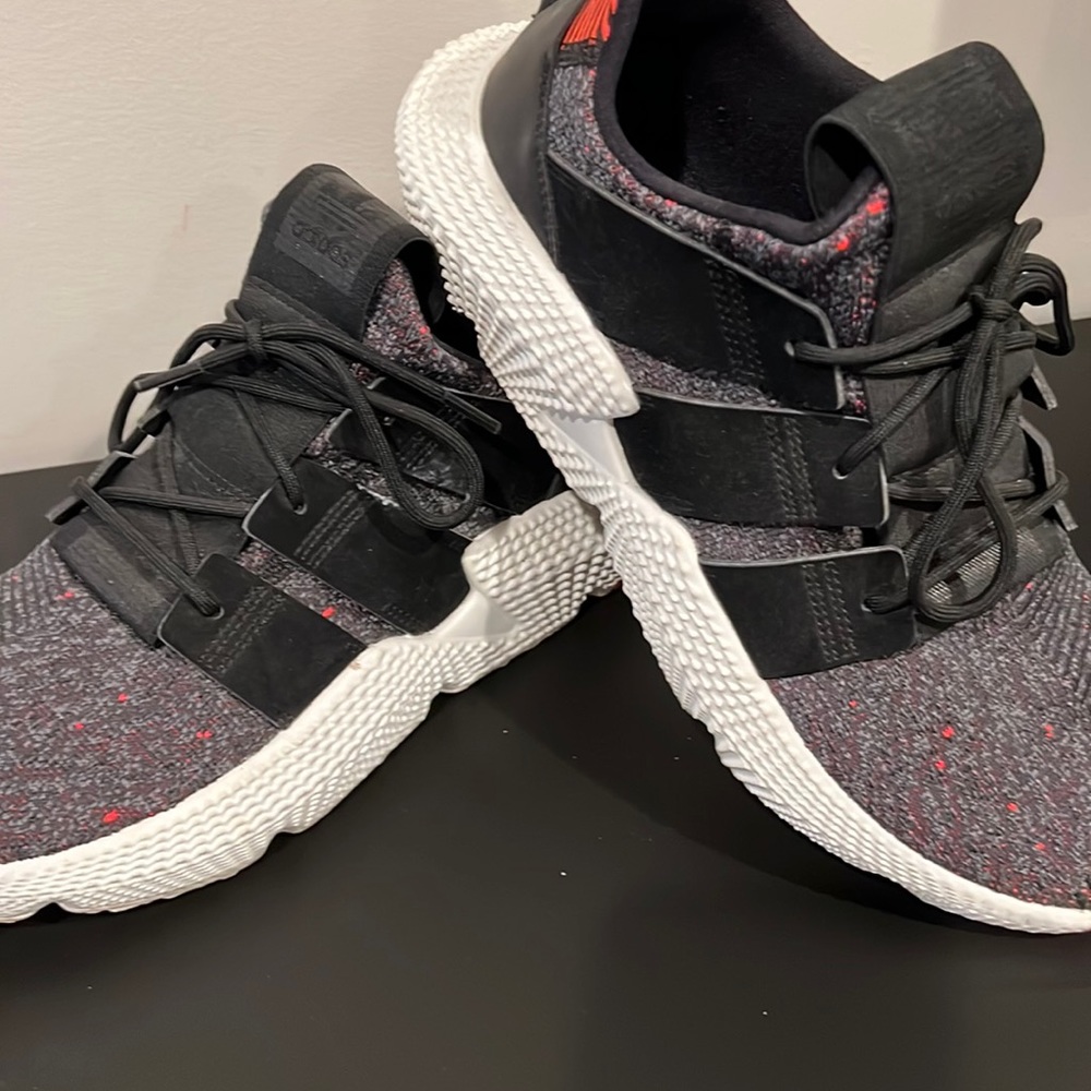 Like new mens Adidas